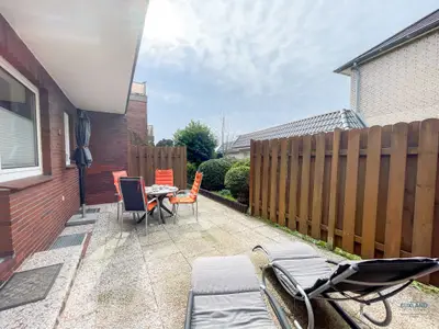 Cuxland-Fewo-Service-Haus Elbe-Wohnung 4-Terrasse