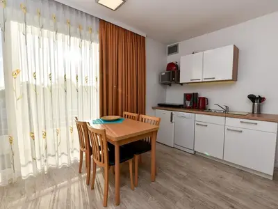 Ferienwohnung für 5 Personen (50 m²) in Duhnen 8/10
