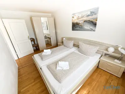 Ferienwohnung für 4 Personen (65 m²) in Cuxhaven 1/10