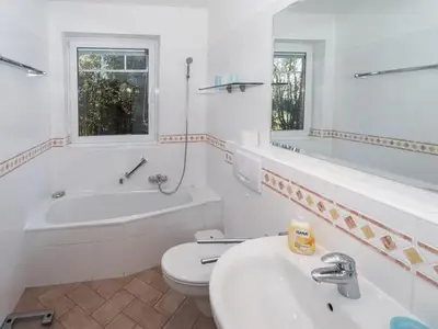Ferienwohnung für 5 Personen (84 m²) in Duhnen 9/10