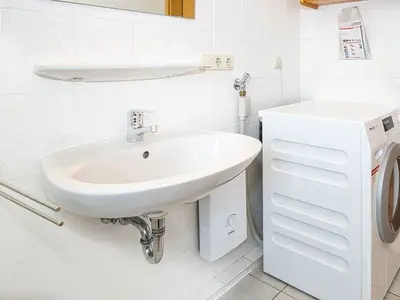 Ferienwohnung für 3 Personen (54 m²) in Duhnen 9/10