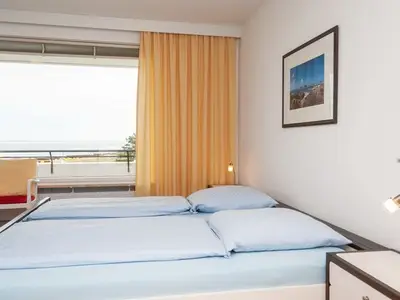 Ferienwohnung für 2 Personen (67 m²) in Duhnen 10/10