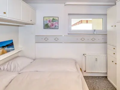 Ferienwohnung für 4 Personen (38 m²) in Duhnen 8/10