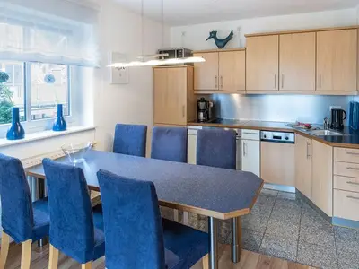 Ferienwohnung für 4 Personen (72 m²) in Duhnen 8/10