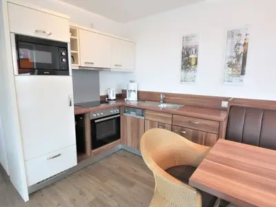Ferienwohnung für 8 Personen (93 m²) in Duhnen 9/10