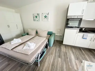Cuxland-Fewo-Service-Haus Essen-Wohnung 10-Wohn/Schlfraum