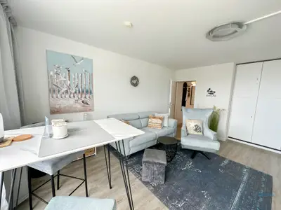Cuxland-Fewo-Service - Haus Frische Brise- Wohnung 6.06.  - Wohnzimmer