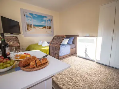 Ferienwohnung für 2 Personen (25 m²) in Cuxhaven 5/8