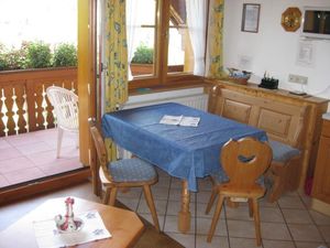 22935583-Ferienwohnung-2-Dachsberg-300x225-5