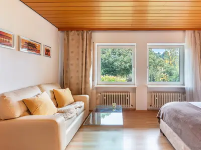 Photo, INSIDE, OUTSIDE