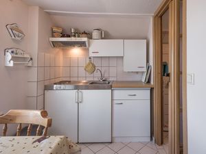 23966941-Ferienwohnung-2-Dagebüll-300x225-5