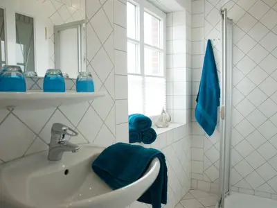 Bad/Dusche. Badezimmer