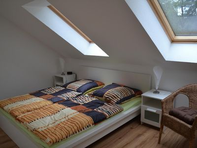 Schlafzimmer 1