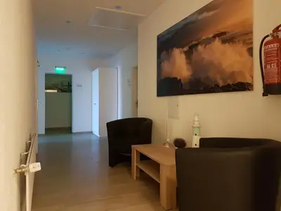 Auch der Flur ist Treffpunkt
