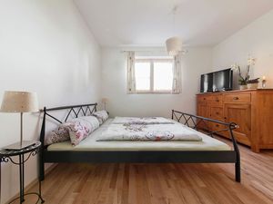 19337085-Ferienwohnung-5-Dalaas-300x225-5