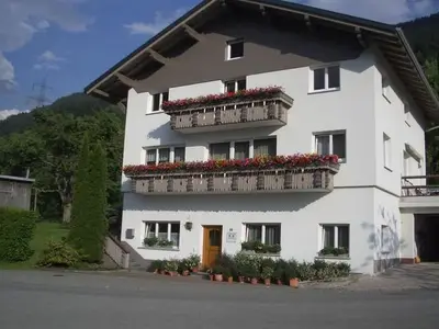 Ferienwohnung für 5 Personen (90 m²) in Dalaas 1/10