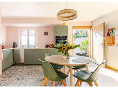 DiningRoom