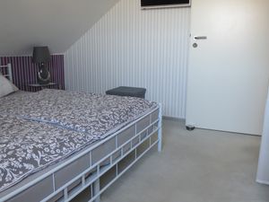 23835797-Ferienwohnung-5-Damp-300x225-4