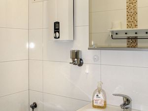 23847677-Ferienwohnung-3-Damp-300x225-1