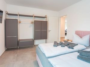 23988623-Ferienwohnung-4-Dangast-300x225-5