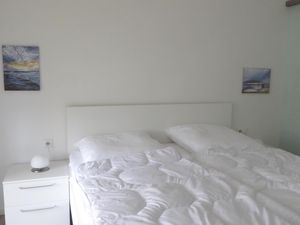 23994029-Ferienwohnung-2-Dangast-300x225-3