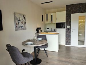 24036686-Ferienwohnung-2-Dangast-300x225-2