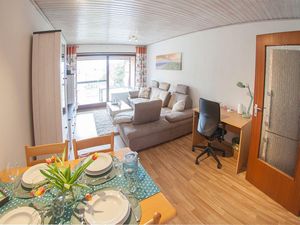 22423159-Ferienwohnung-4-Dangast-300x225-1