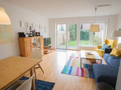 Ferienwohnung für 7 Personen (80 m²) in Dangast 1/10