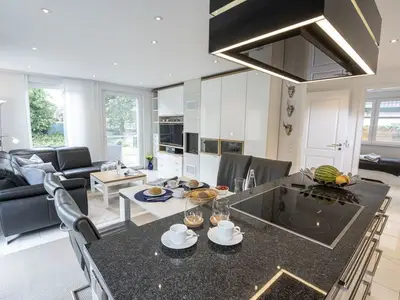 Ferienwohnung für 5 Personen (68 m²) in Varel 1/10