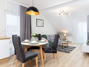 22241875-Ferienwohnung-4-Danzig-300x225-2