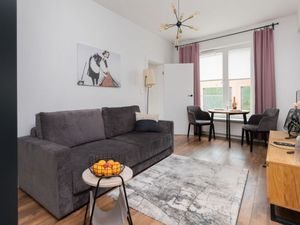 23449600-Ferienwohnung-4-Danzig-300x225-1