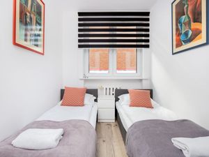 23582211-Ferienwohnung-6-Danzig-300x225-1