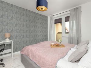 23969142-Ferienwohnung-8-Danzig-300x225-2