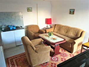 18703220-Ferienwohnung-5-Dargen-300x225-5