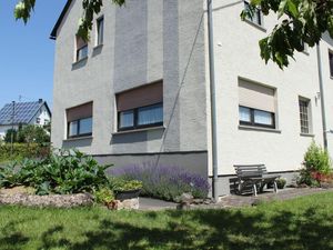 23328006-Ferienwohnung-5-Darscheid-300x225-1