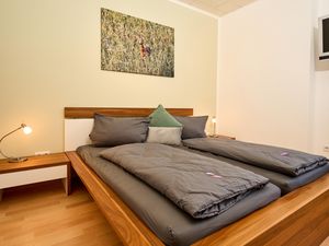 23974121-Ferienwohnung-6-Daun-300x225-5