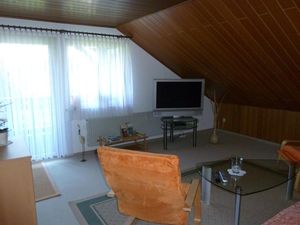 18706965-Ferienwohnung-2-Daun-300x225-5