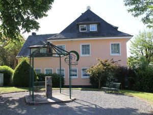 18718714-Ferienwohnung-6-Daun-300x225-1