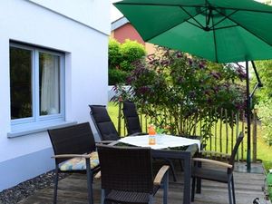 22373437-Ferienwohnung-2-Daun-300x225-3