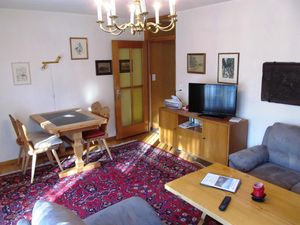 23427438-Ferienwohnung-5-Davos Dorf-300x225-1