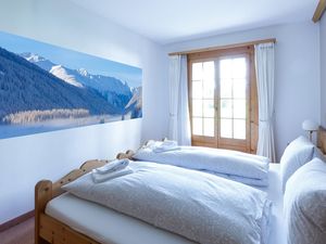 24053760-Ferienwohnung-3-Davos Dorf-300x225-4