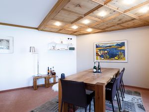 24053760-Ferienwohnung-3-Davos Dorf-300x225-5