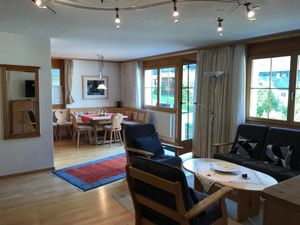 23427740-Ferienwohnung-4-Davos Monstein-300x225-1