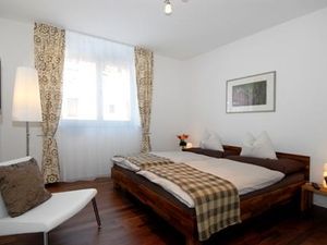 23427371-Ferienwohnung-8-Davos Platz-300x225-2