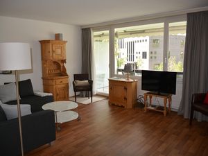 23427434-Ferienwohnung-4-Davos Platz-300x225-0