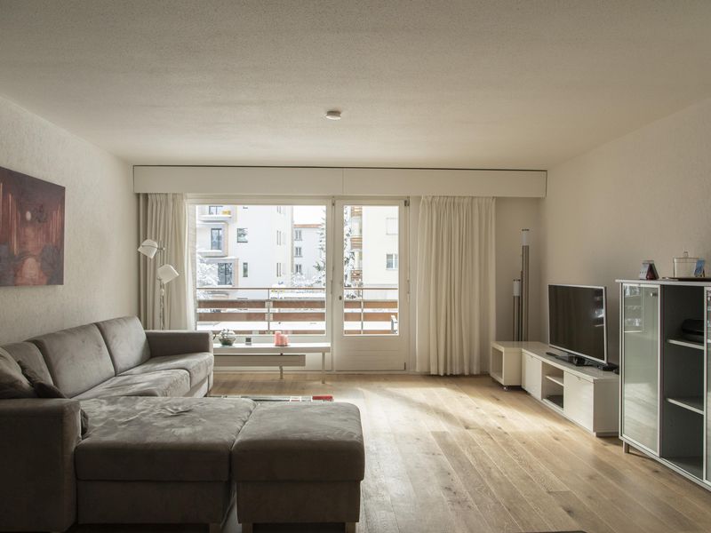 23427444-Ferienwohnung-4-Davos Platz-800x600-0