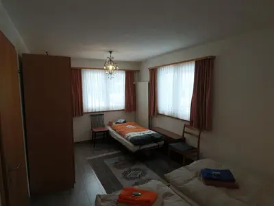 Schlafzimmer III