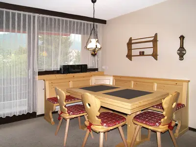 Ferienwohnung für 6 Personen (83 m²) in Davos Platz 2/5