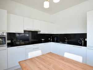 23671403-Ferienwohnung-5-De Haan-300x225-4