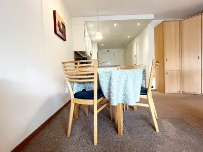 DiningRoom